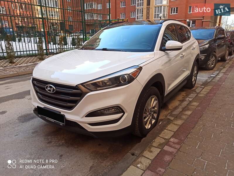 Внедорожник / Кроссовер Hyundai Tucson 2016 в Тернополе
