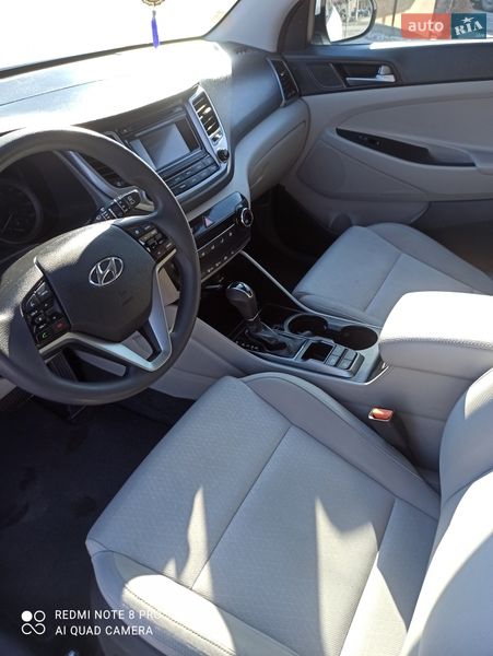 Внедорожник / Кроссовер Hyundai Tucson 2016 в Тернополе