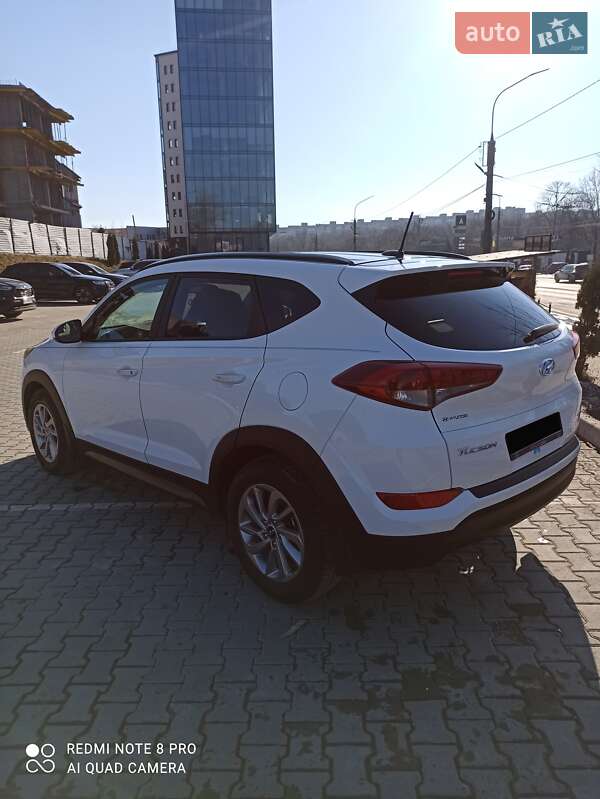 Внедорожник / Кроссовер Hyundai Tucson 2016 в Тернополе