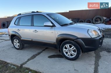 Позашляховик / Кросовер Hyundai Tucson 2006 в Новій Ушиці