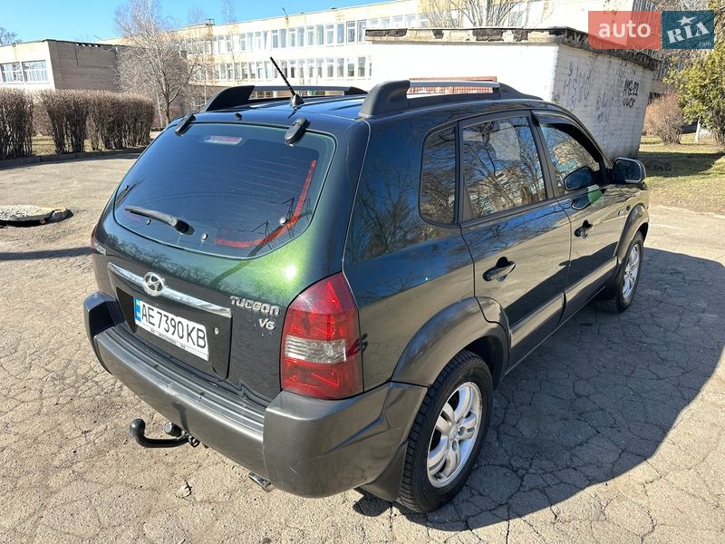 Внедорожник / Кроссовер Hyundai Tucson 2006 в Кривом Роге