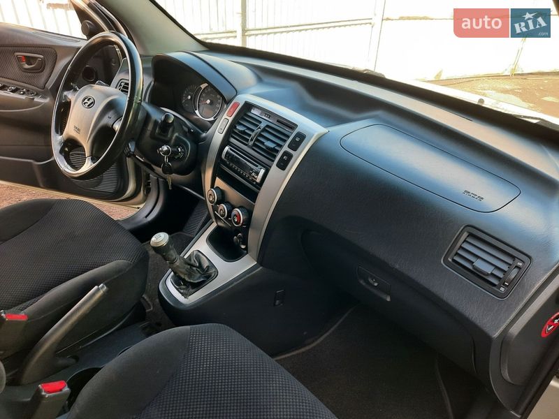 Внедорожник / Кроссовер Hyundai Tucson 2006 в Полтаве