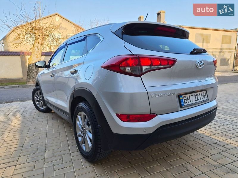 Внедорожник / Кроссовер Hyundai Tucson 2016 в Одессе