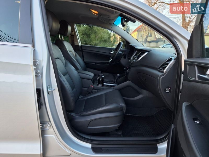 Внедорожник / Кроссовер Hyundai Tucson 2016 в Одессе