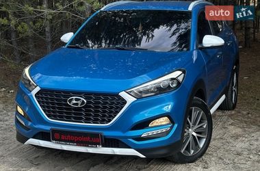 Внедорожник / Кроссовер Hyundai Tucson 2016 в Белогородке