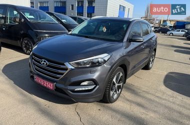 Внедорожник / Кроссовер Hyundai Tucson 2017 в Киеве