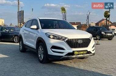 Позашляховик / Кросовер Hyundai Tucson 2016 в Івано-Франківську