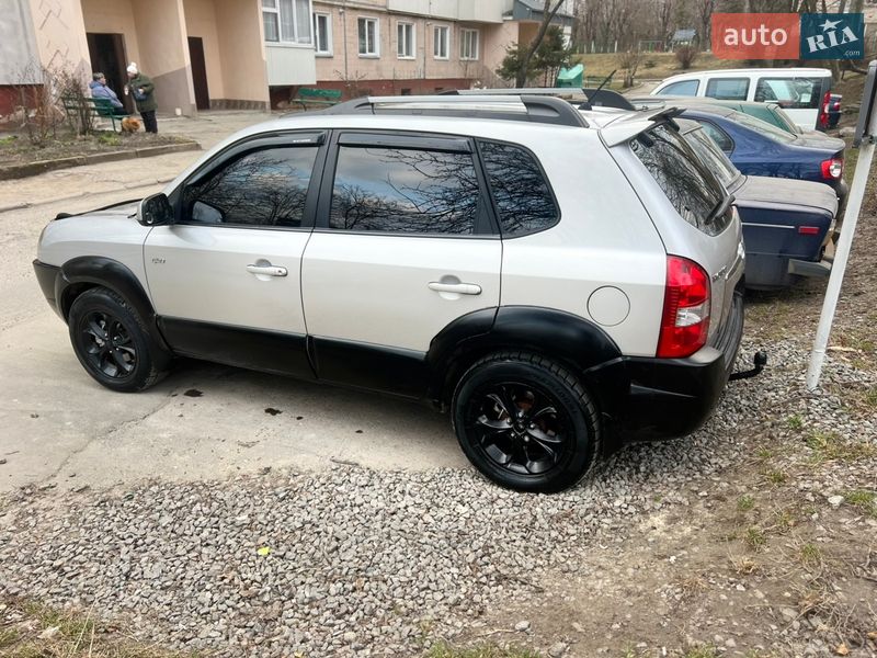 Позашляховик / Кросовер Hyundai Tucson 2006 в Тернополі