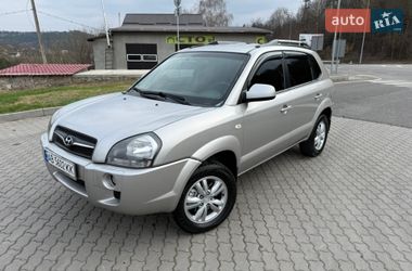 Внедорожник / Кроссовер Hyundai Tucson 2009 в Могилев-Подольске