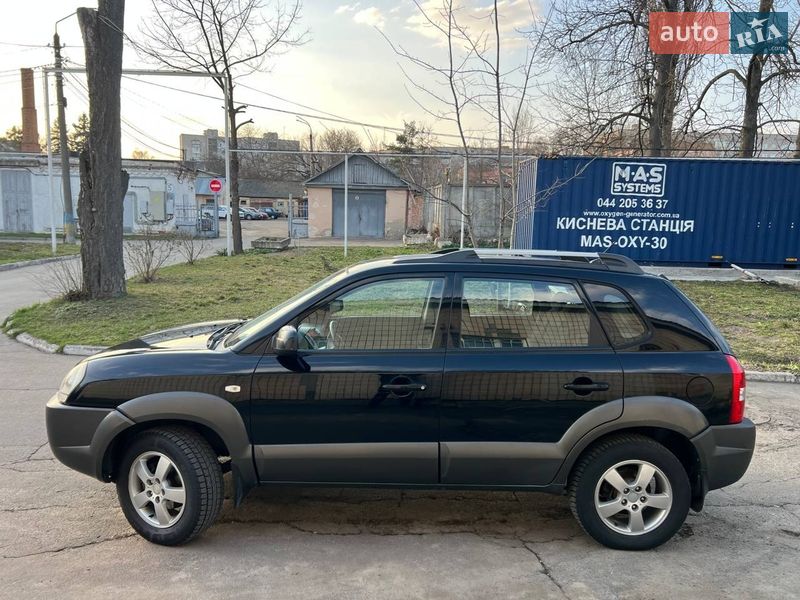 Внедорожник / Кроссовер Hyundai Tucson 2008 в Житомире