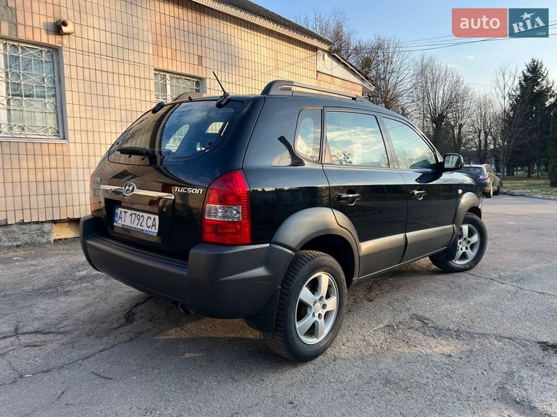 Внедорожник / Кроссовер Hyundai Tucson 2008 в Житомире
