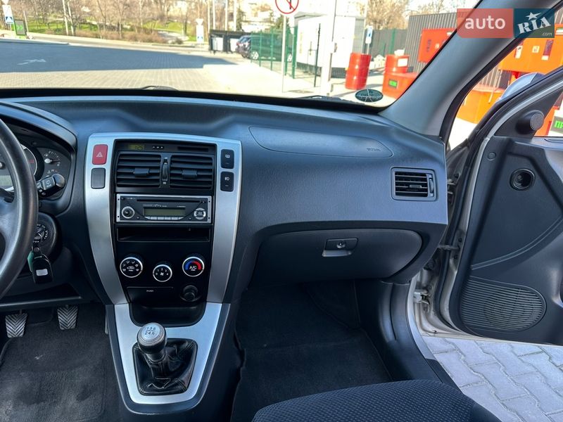 Внедорожник / Кроссовер Hyundai Tucson 2006 в Днепре