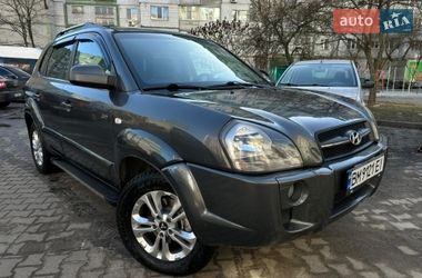 Внедорожник / Кроссовер Hyundai Tucson 2008 в Сумах
