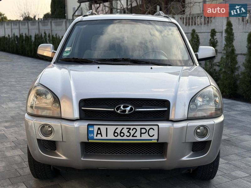 Внедорожник / Кроссовер Hyundai Tucson 2004 в Ровно