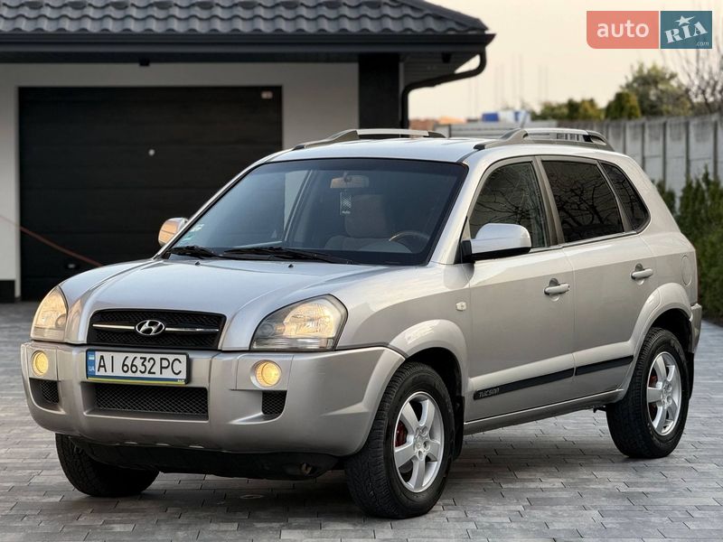 Внедорожник / Кроссовер Hyundai Tucson 2004 в Ровно