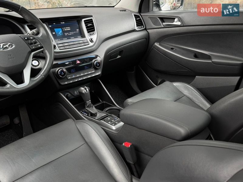 Позашляховик / Кросовер Hyundai Tucson 2017 в Одесі