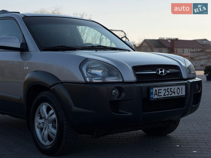 Внедорожник / Кроссовер Hyundai Tucson 2008 в Зборове