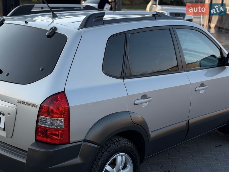 Внедорожник / Кроссовер Hyundai Tucson 2008 в Зборове