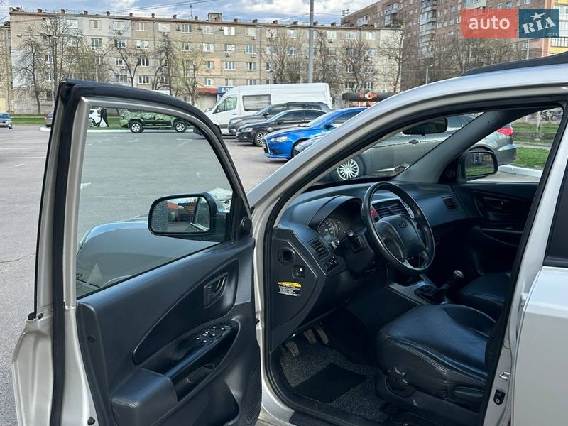 Внедорожник / Кроссовер Hyundai Tucson 2008 в Харькове