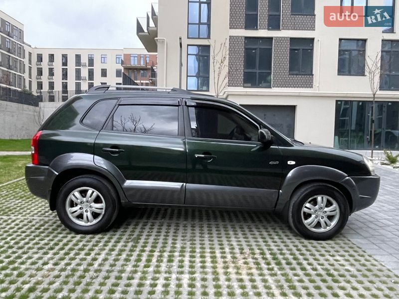Внедорожник / Кроссовер Hyundai Tucson 2008 в Львове