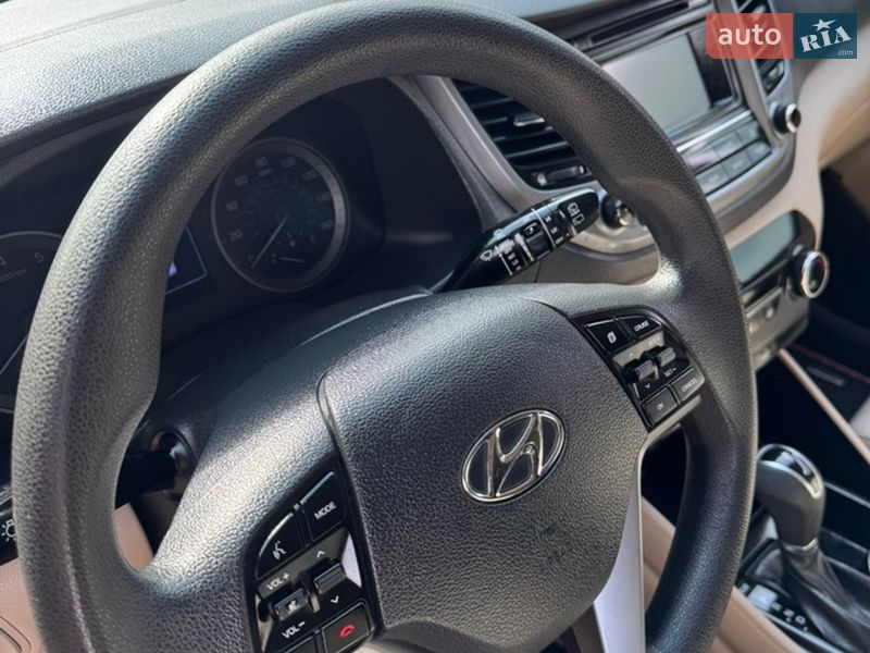 Внедорожник / Кроссовер Hyundai Tucson 2016 в Киеве фото 20 Внедорожник / Кроссовер Hyundai Tucson 2016 в Киеве