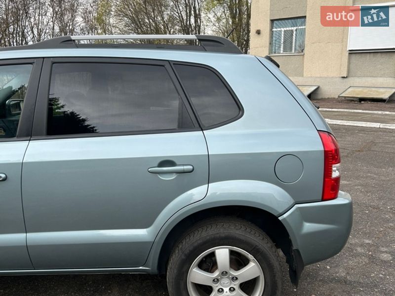 Внедорожник / Кроссовер Hyundai Tucson 2007 в Золотоноше фото 19 Внедорожник / Кроссовер Hyundai Tucson 2007 в Золотоноше