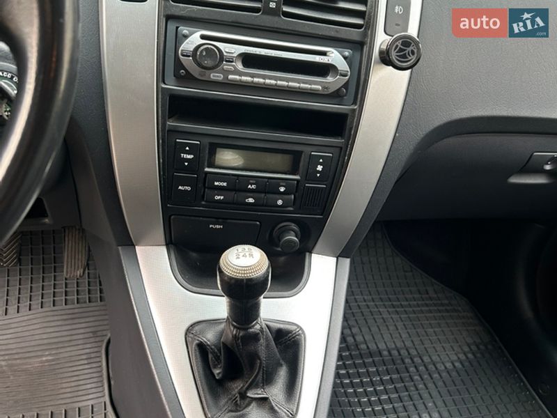 Внедорожник / Кроссовер Hyundai Tucson 2007 в Золотоноше фото 39 Внедорожник / Кроссовер Hyundai Tucson 2007 в Золотоноше