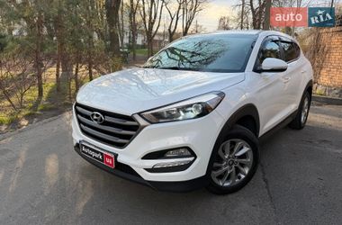 Позашляховик / Кросовер Hyundai Tucson 2016 в Києві