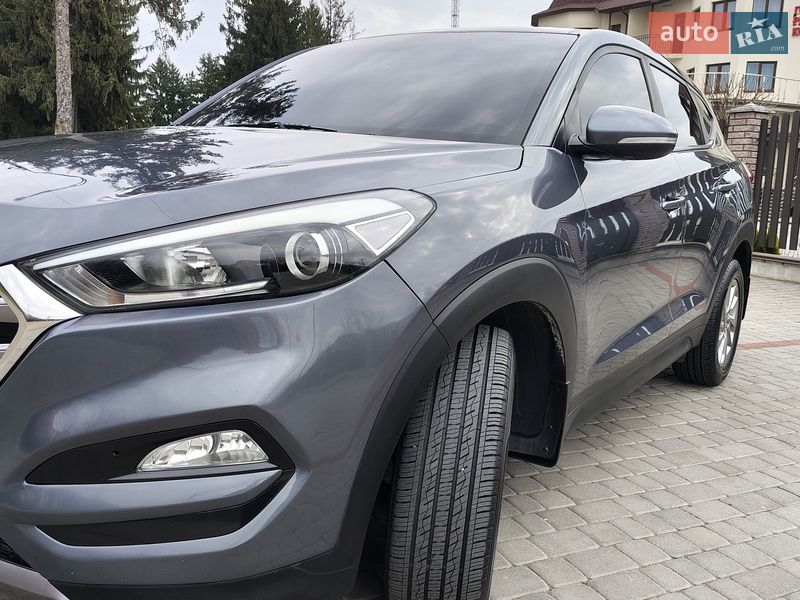 Позашляховик / Кросовер Hyundai Tucson 2016 в Старокостянтинові
