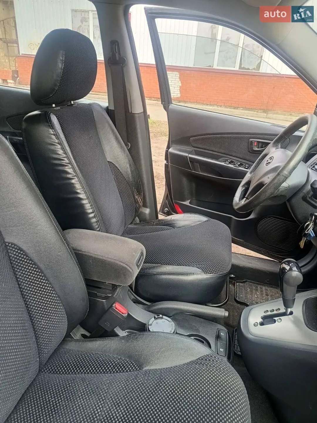 2010 Hyundai Tucson - мініатюра 6