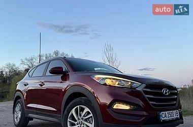Внедорожник / Кроссовер Hyundai Tucson 2016 в Киеве