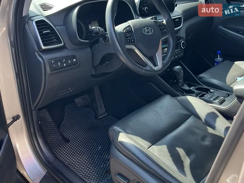 Hyundai Tucson 2019 VIN TMAJ381ADLJ964502 фото оголошення 17 з 65
