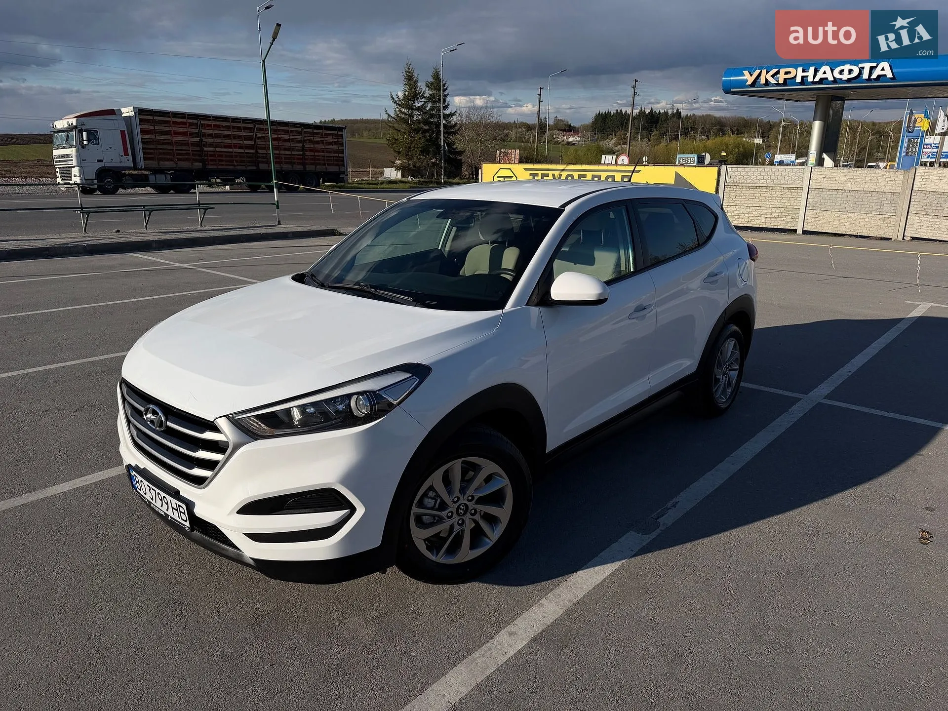 2017 Hyundai Tucson - мініатюра 2