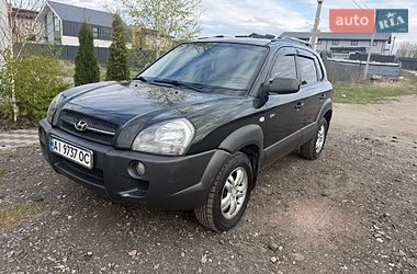 Позашляховик / Кросовер Hyundai Tucson 2006 в Києві