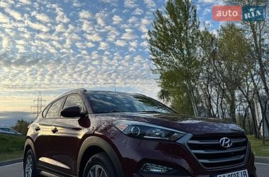 Внедорожник / Кроссовер Hyundai Tucson 2016 в Киеве