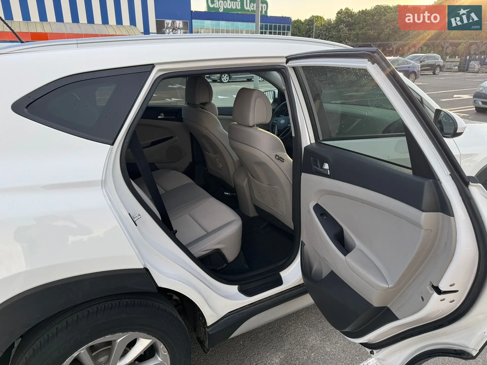 2017 Hyundai Tucson - мініатюра 16