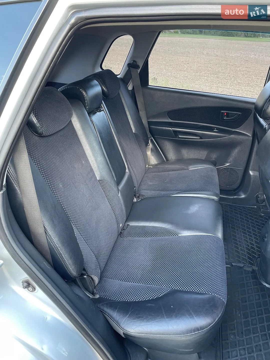 2011 Hyundai Tucson - мініатюра 12