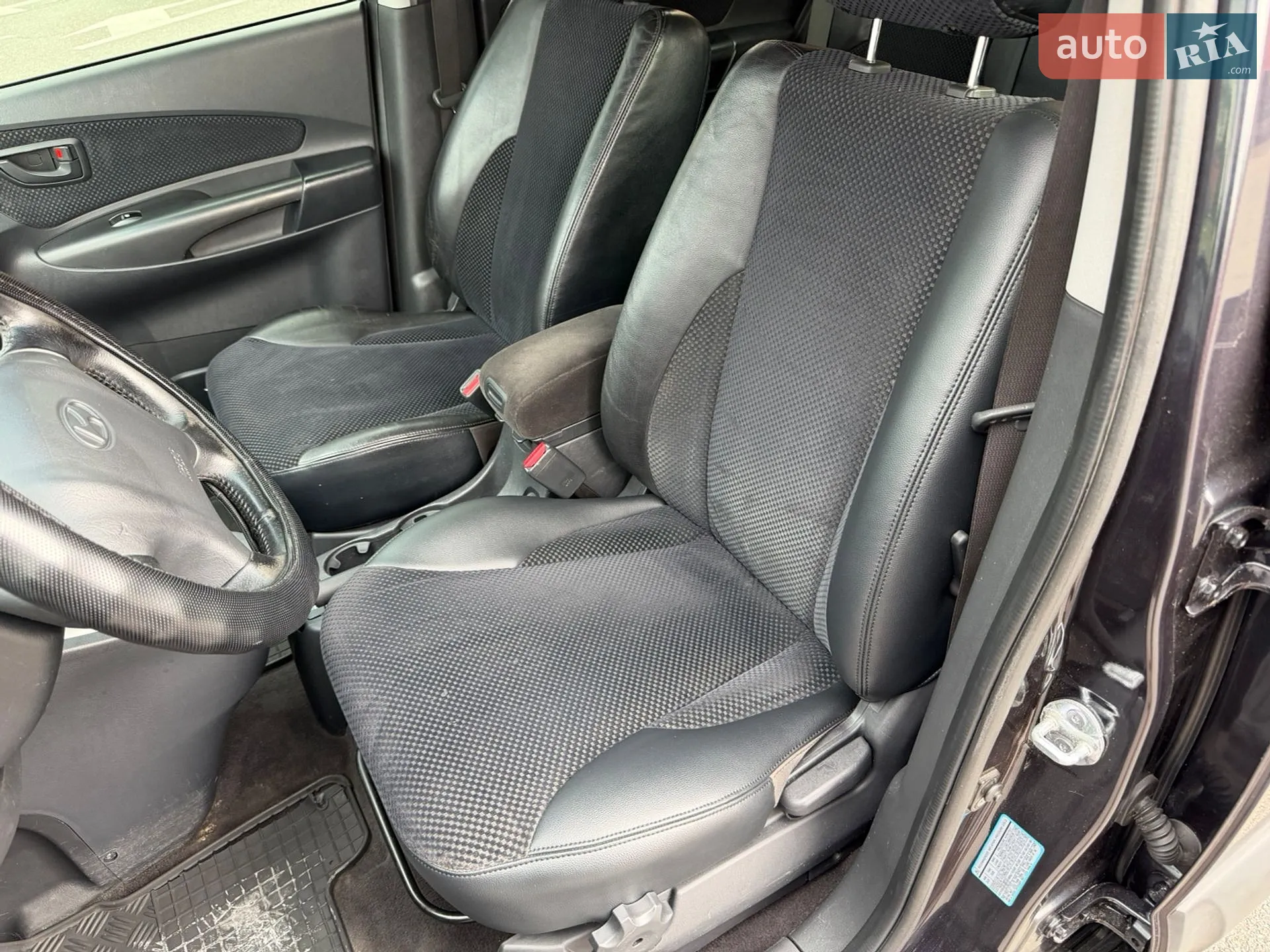 2011 Hyundai Tucson - мініатюра 8