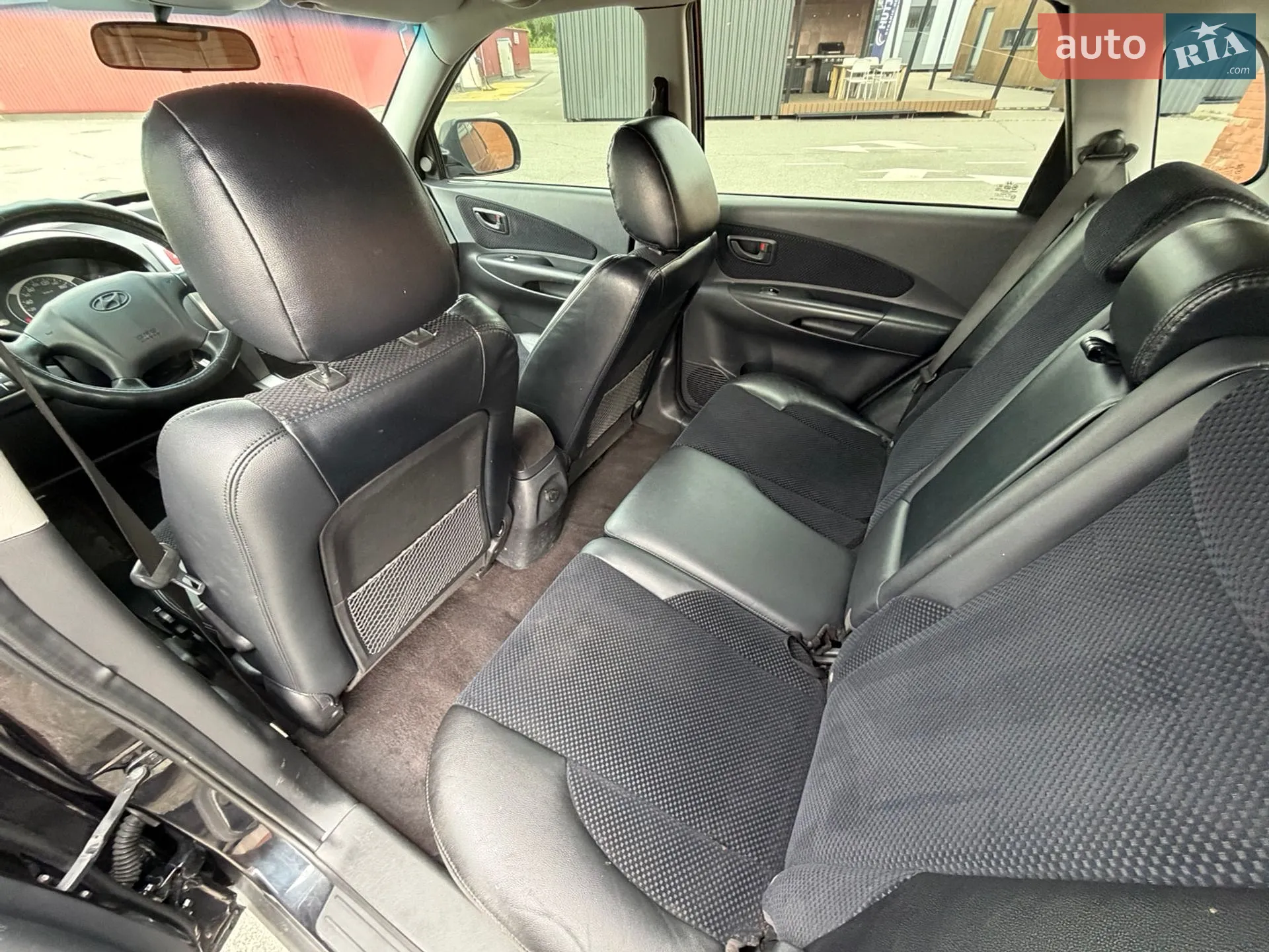 2011 Hyundai Tucson - мініатюра 15