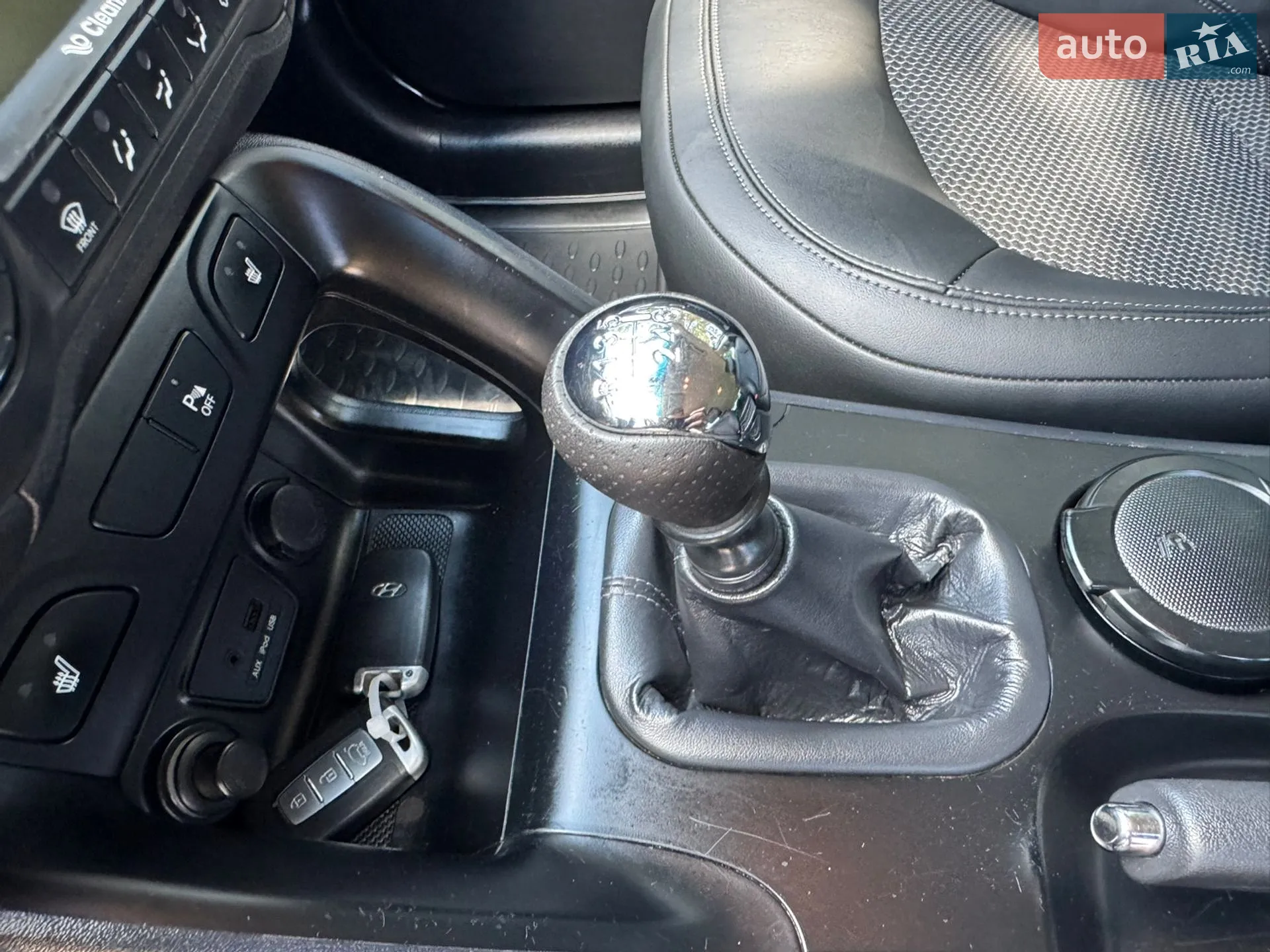 2010 Hyundai Tucson - мініатюра 73