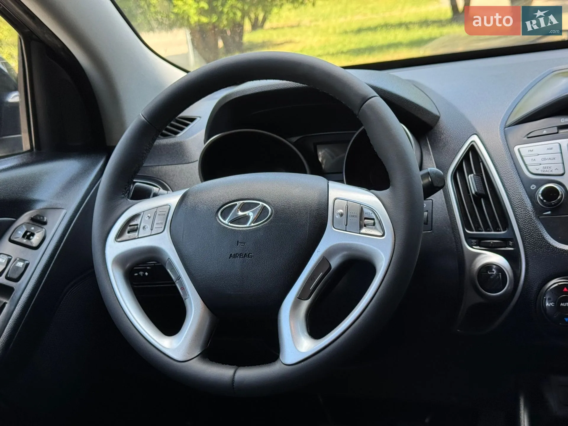 2010 Hyundai Tucson - мініатюра 78