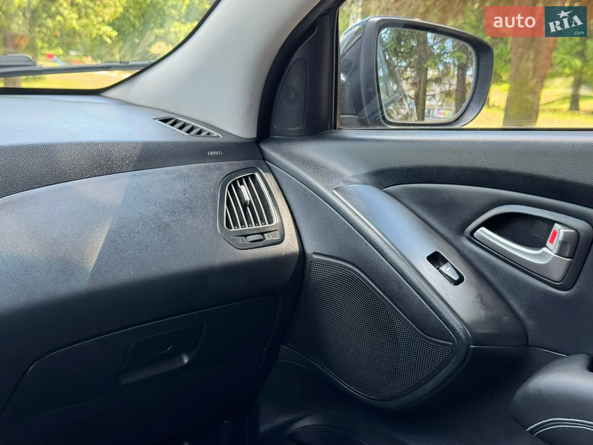 2010 Hyundai Tucson - мініатюра 82
