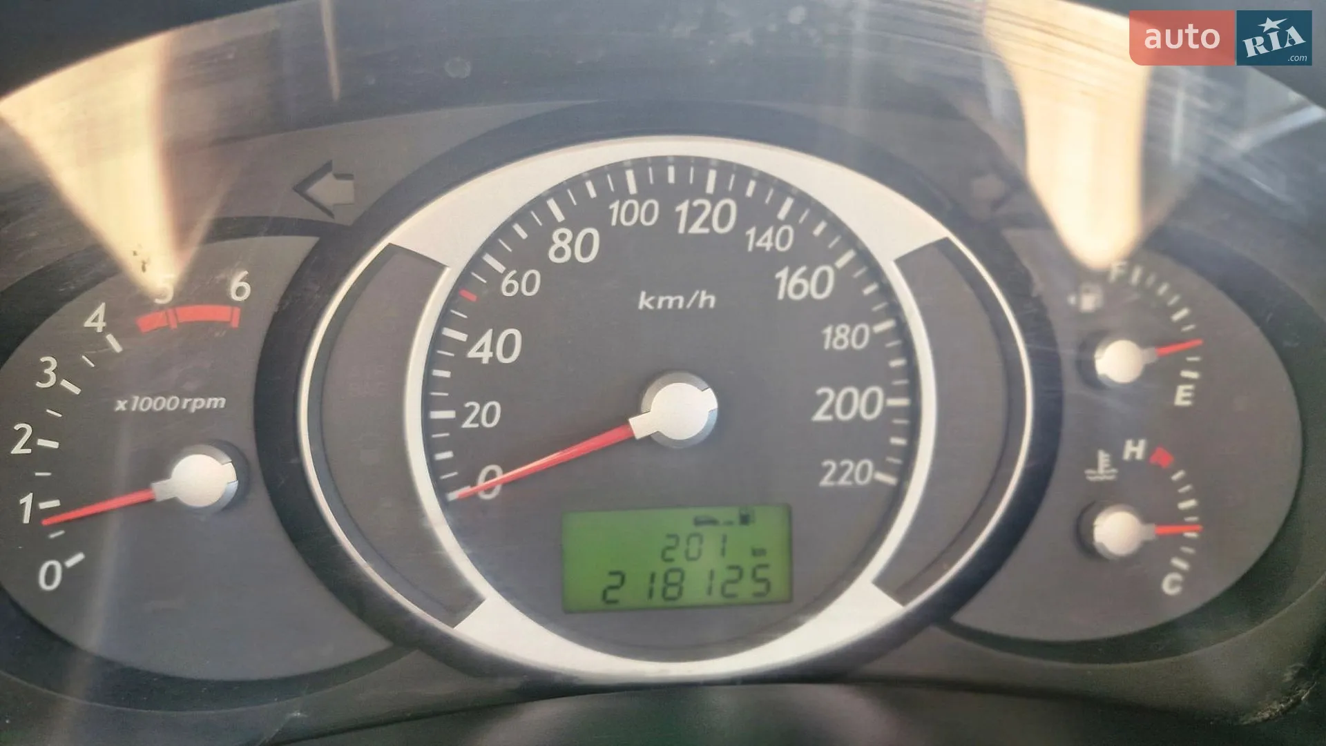 Hyundai Tucson 2006 VIN KMHJN81VP7U524192 фото оголошення 25 з 30