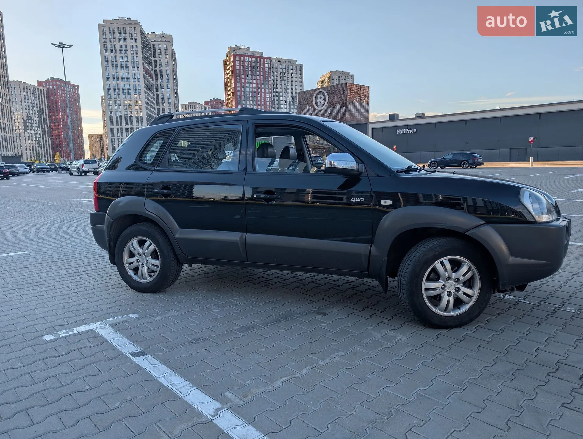 Hyundai Tucson 2008 VIN Y6LJN81BP8L200661 фото оголошення 2 з 42
