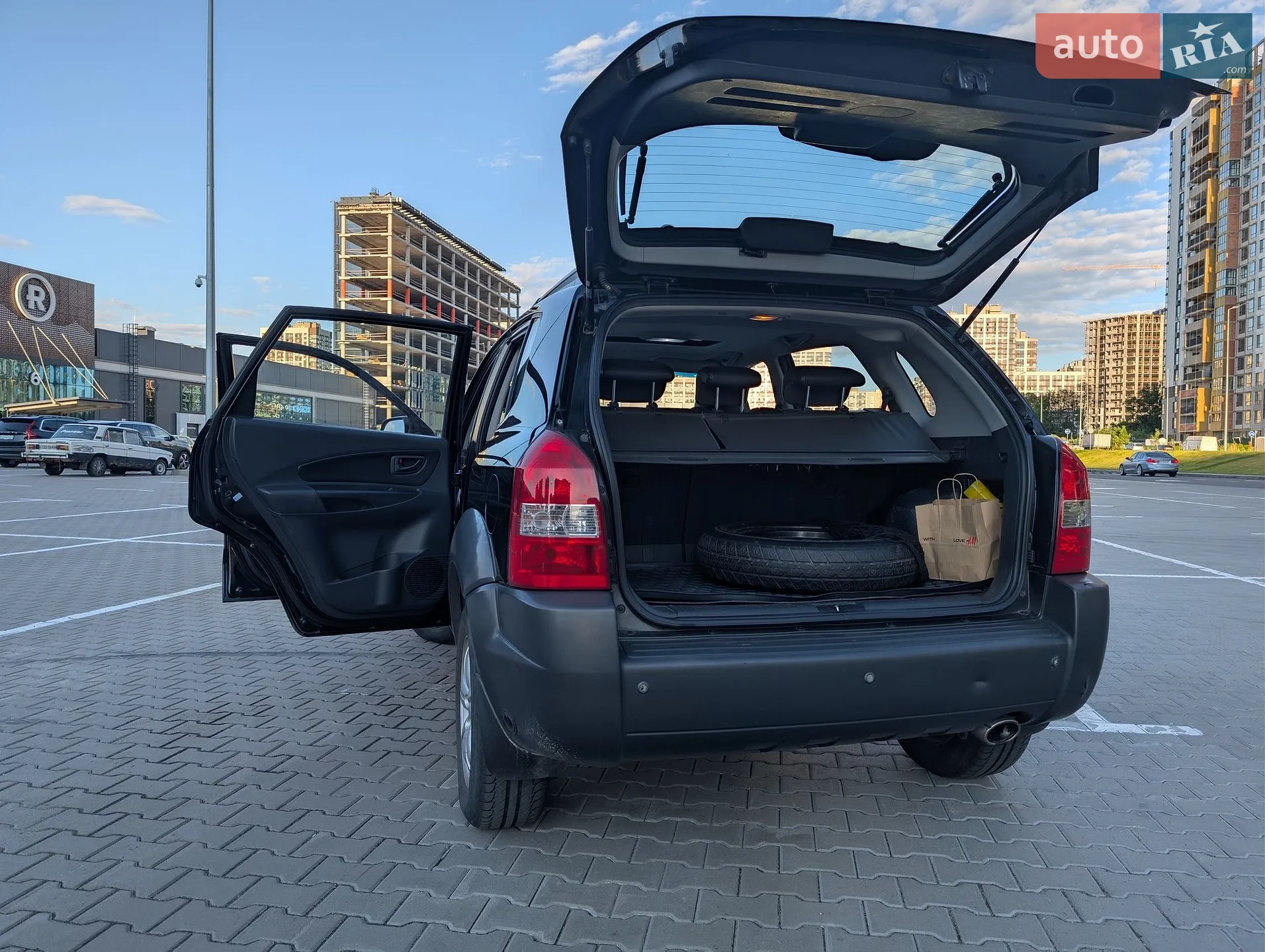 Hyundai Tucson 2008 VIN Y6LJN81BP8L200661 фото оголошення 4 з 42