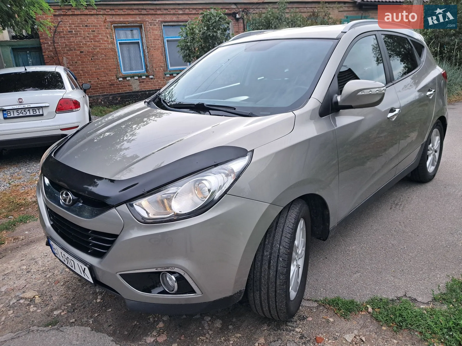 2010 Hyundai Tucson - фото 1
