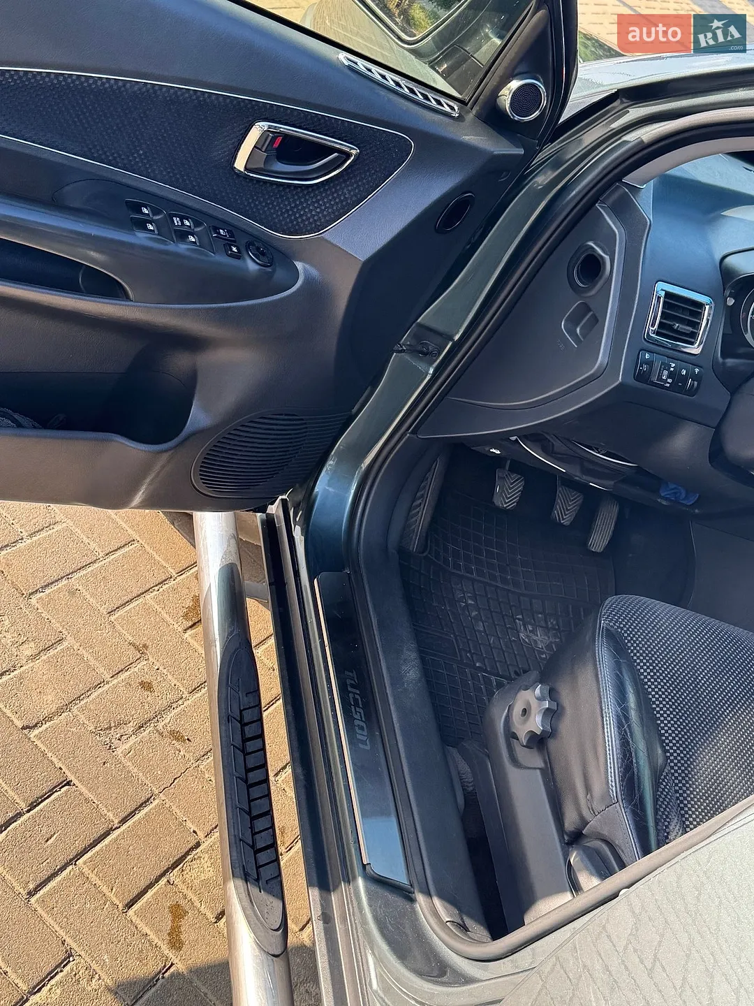2011 Hyundai Tucson - мініатюра 9