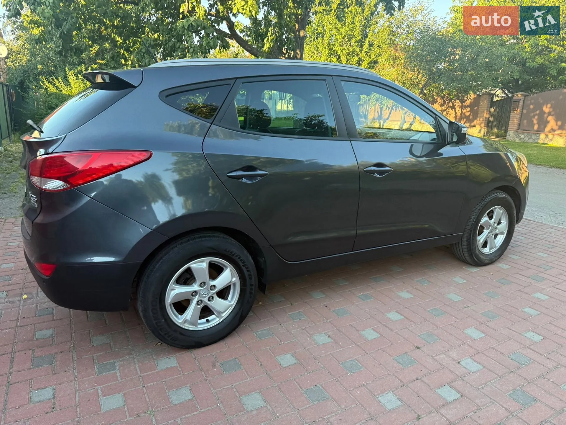 2010 Hyundai Tucson - мініатюра 18