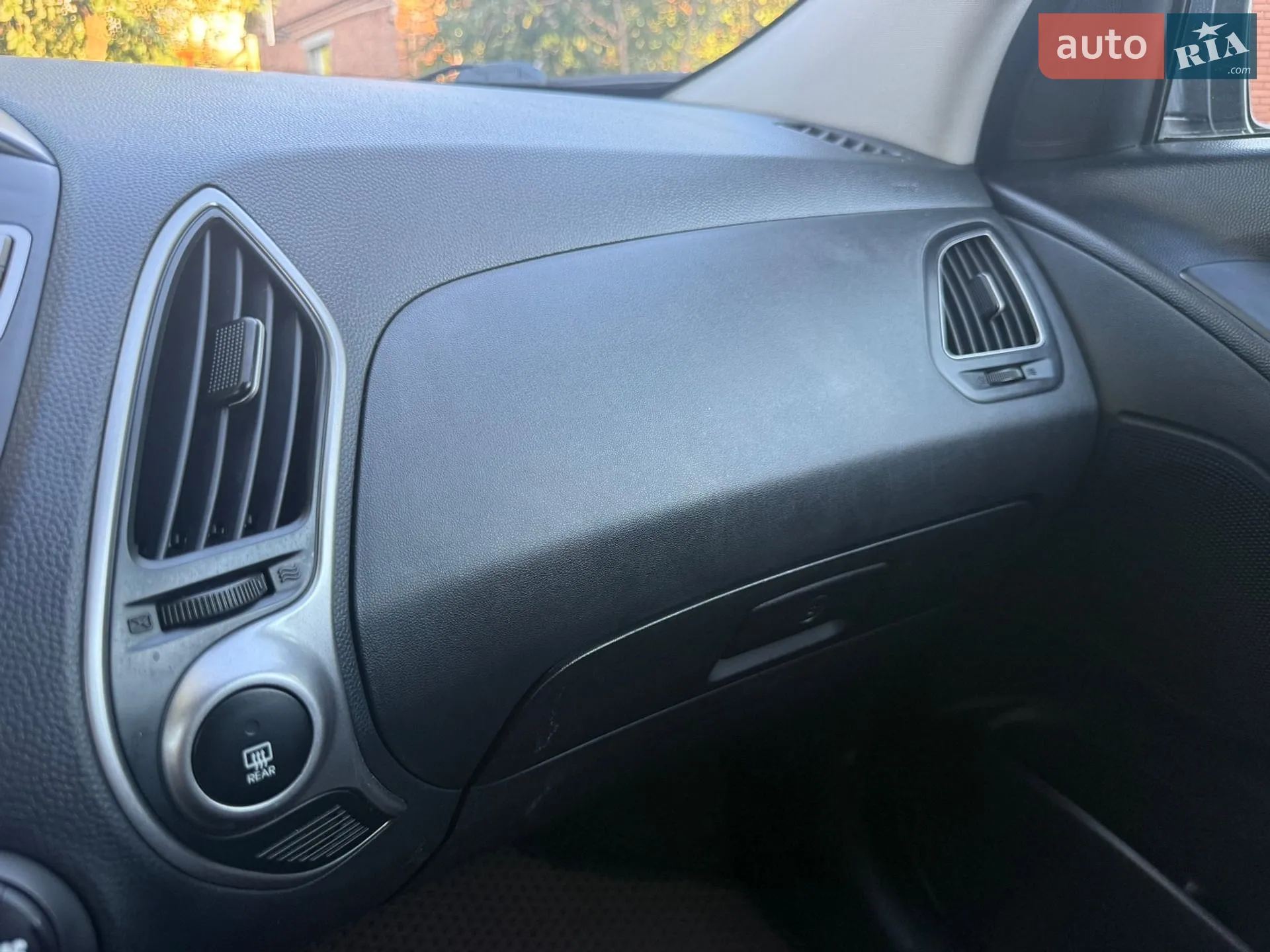 2010 Hyundai Tucson - мініатюра 80