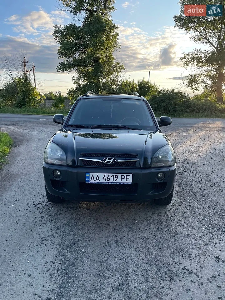 2010 Hyundai Tucson - мініатюра 23